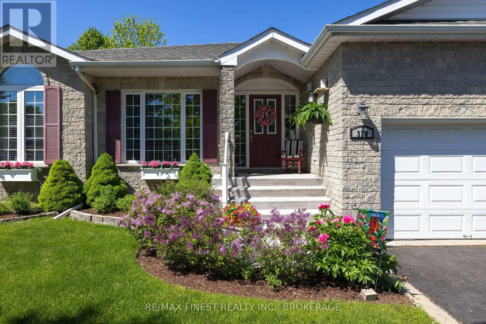 320 FRIARHILL CRESCENT - Image 3