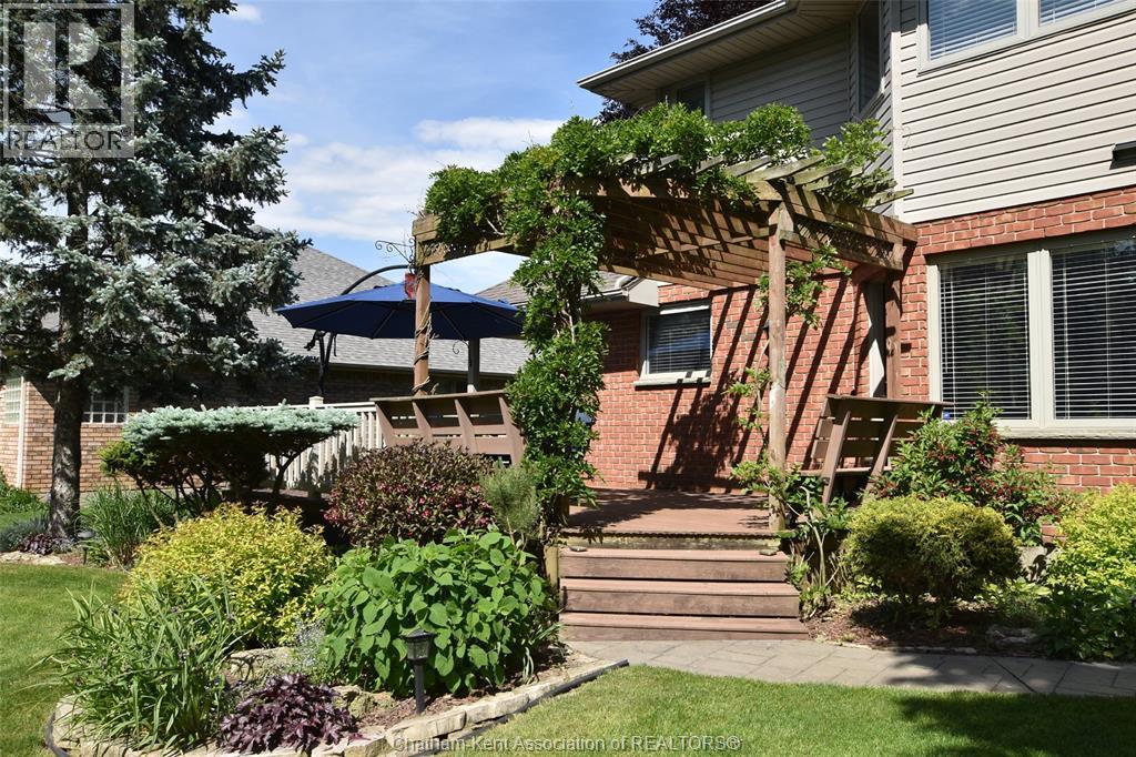 9149 West Ridge LINE - 11