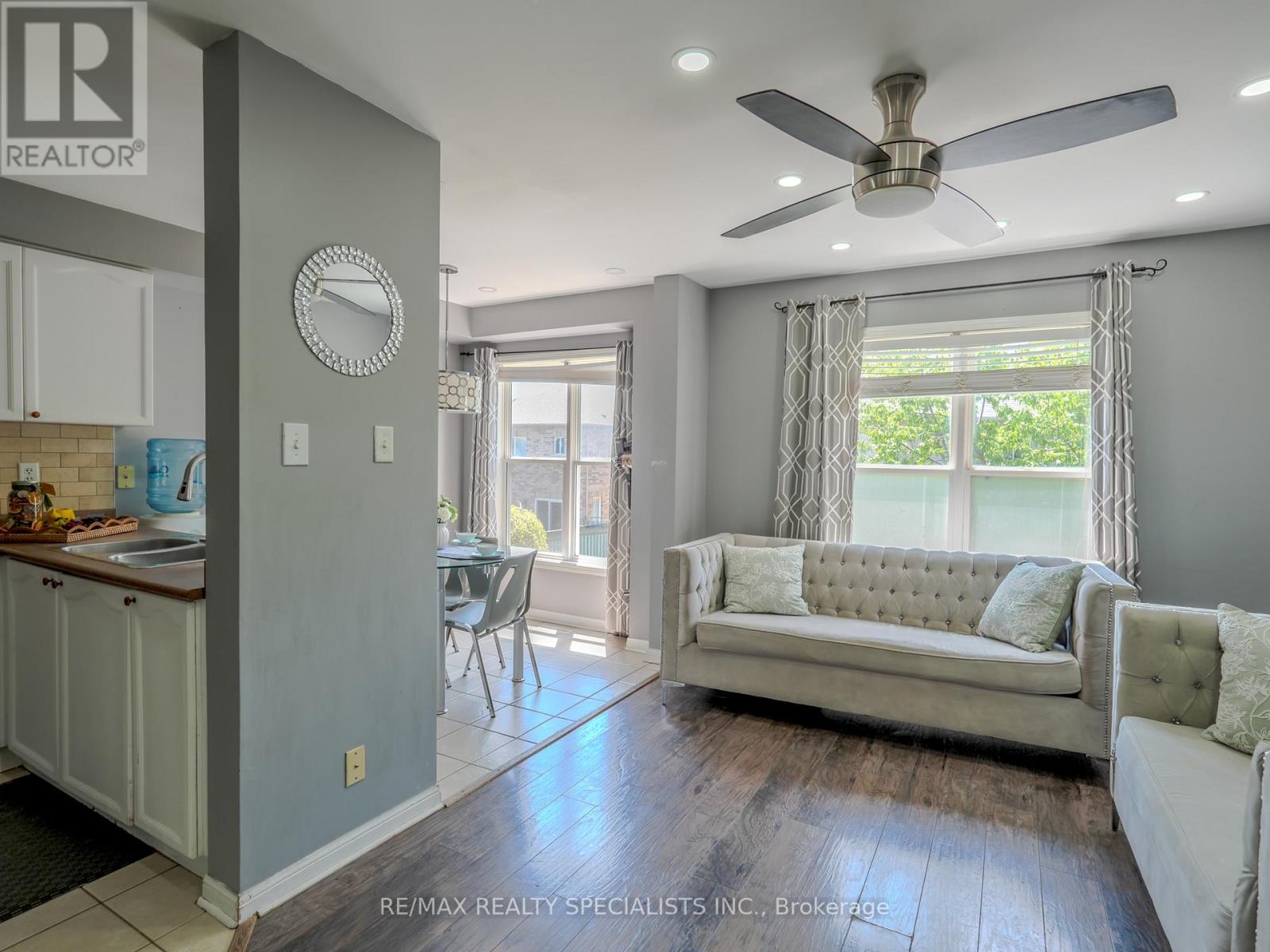 94 SEEDHOUSE LANE - 14