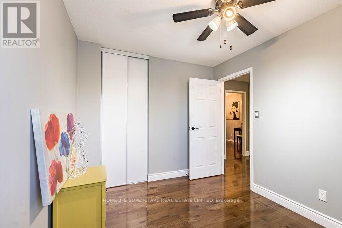 18 PLUTO DRIVE - 31