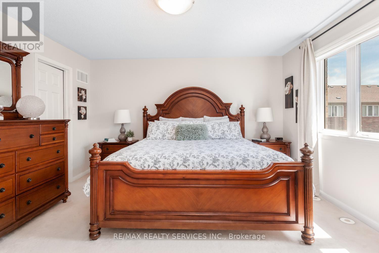 164 MCDOUGALL CROSS - 26