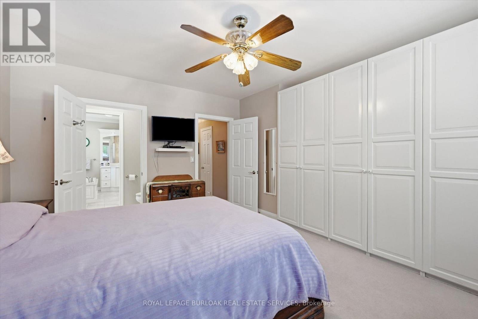 951 CLOVERLEAF DRIVE - 31