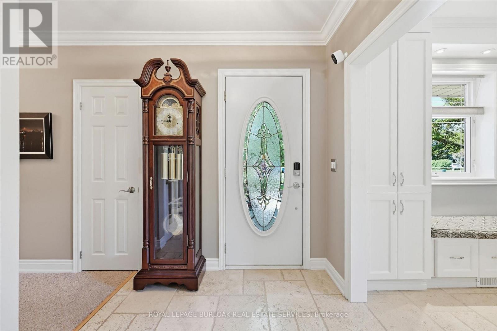951 CLOVERLEAF DRIVE - 7
