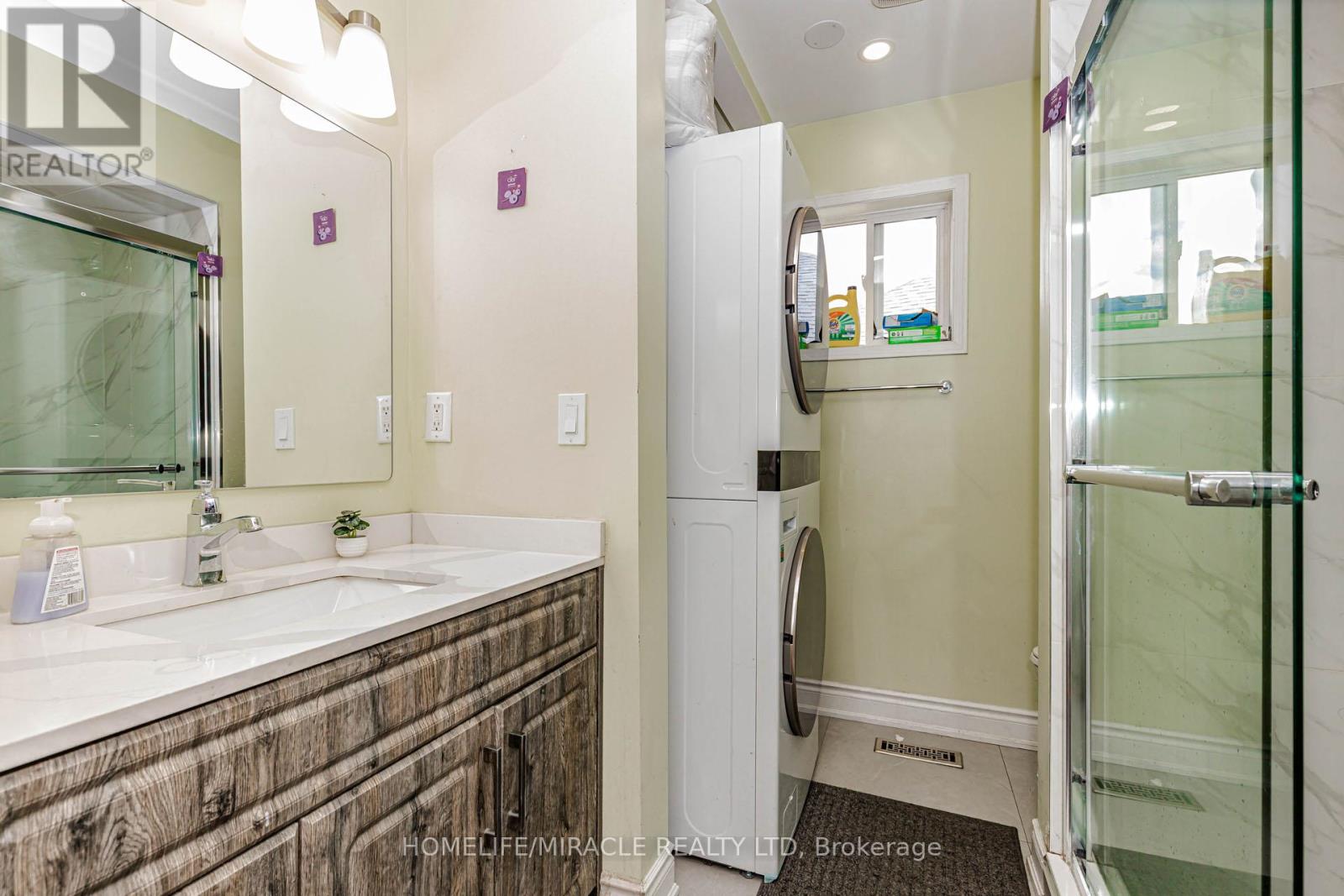 120 VICEROY CRESCENT - 29