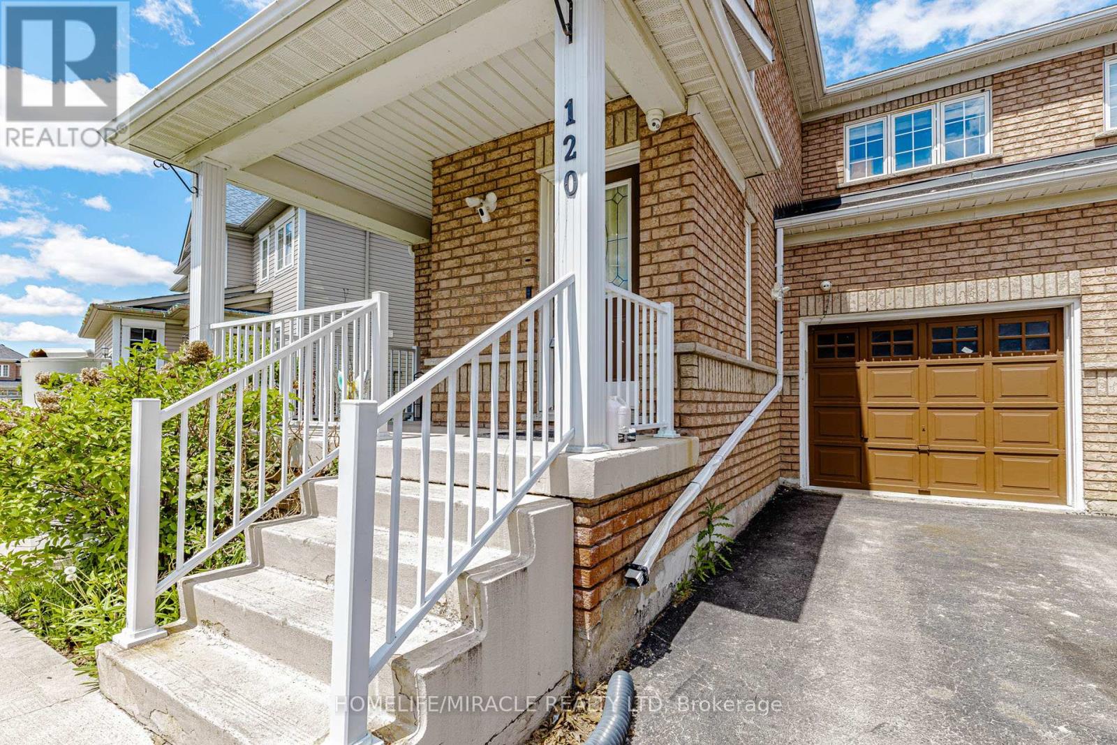 120 VICEROY CRESCENT - 5