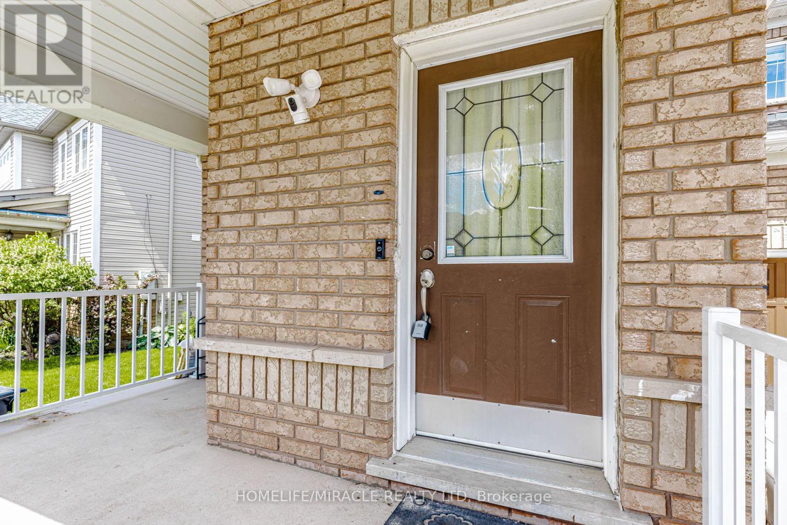 120 VICEROY CRESCENT - 6