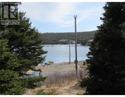 33 Cove Road thumbnail 21