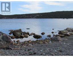 33 Cove Road thumbnail 3
