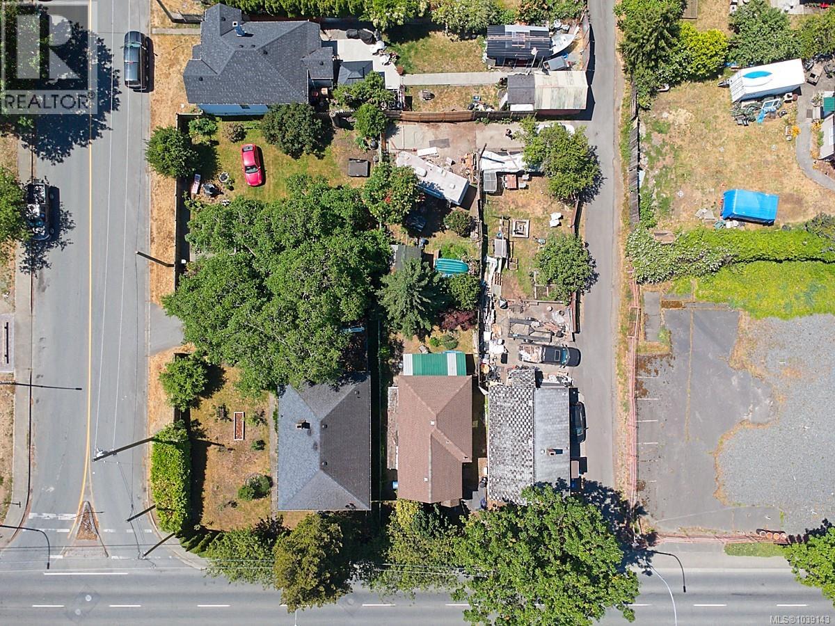 374 Nicol St - 5