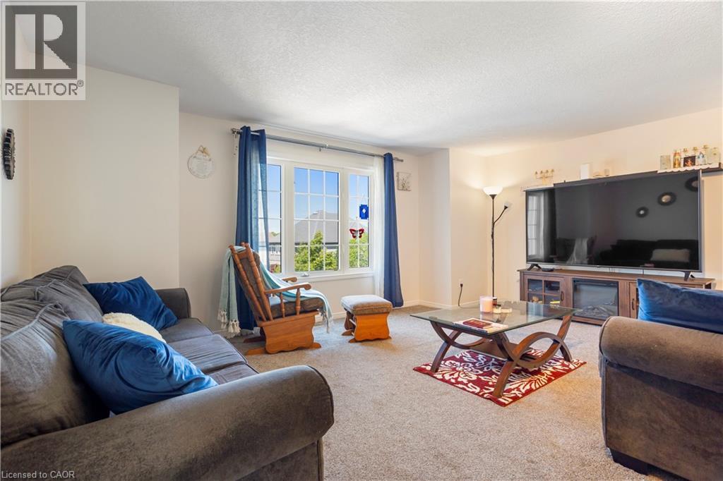 229 PARKVALE Drive - 18