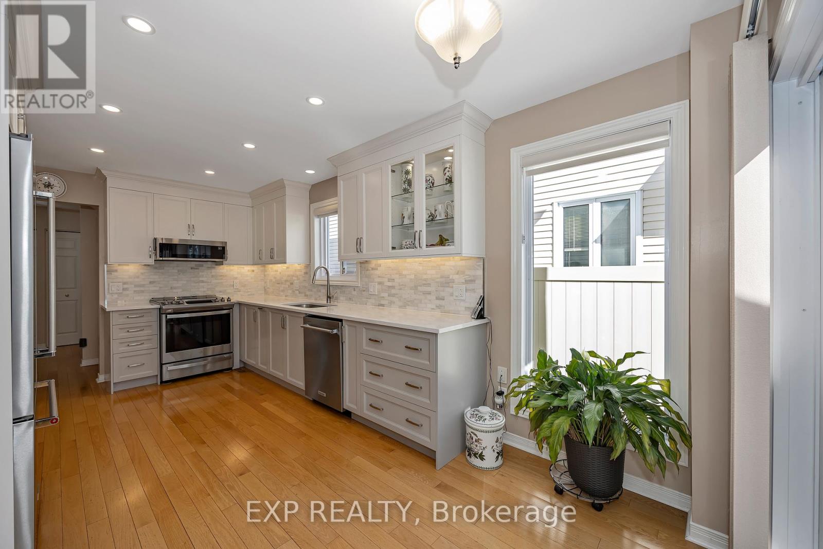 37 SHANDON AVENUE - 7