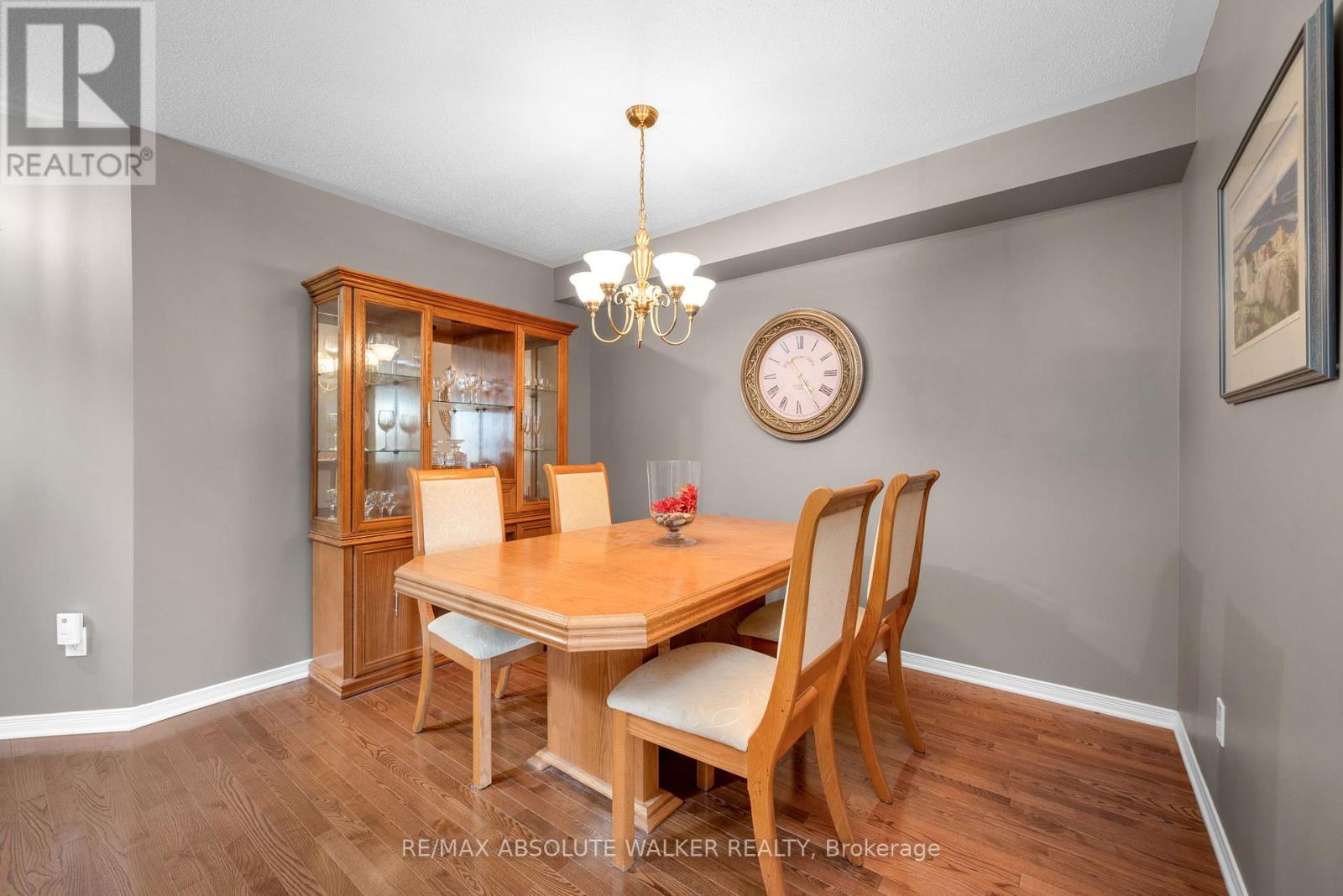 2010 BERGAMOT CIRCLE - 5