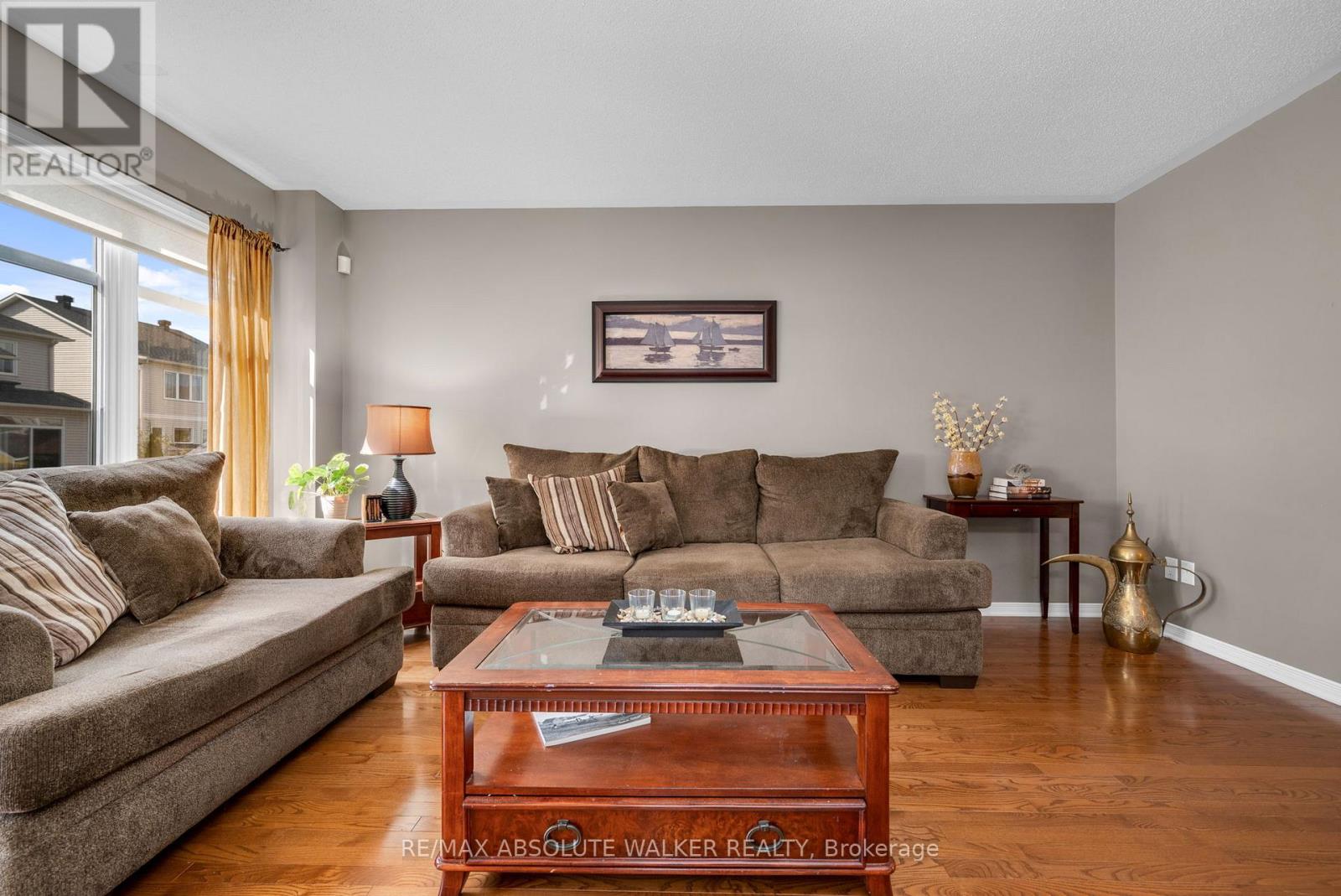 2010 BERGAMOT CIRCLE - 7