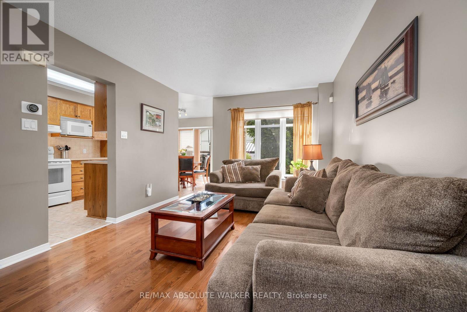 2010 BERGAMOT CIRCLE - 9