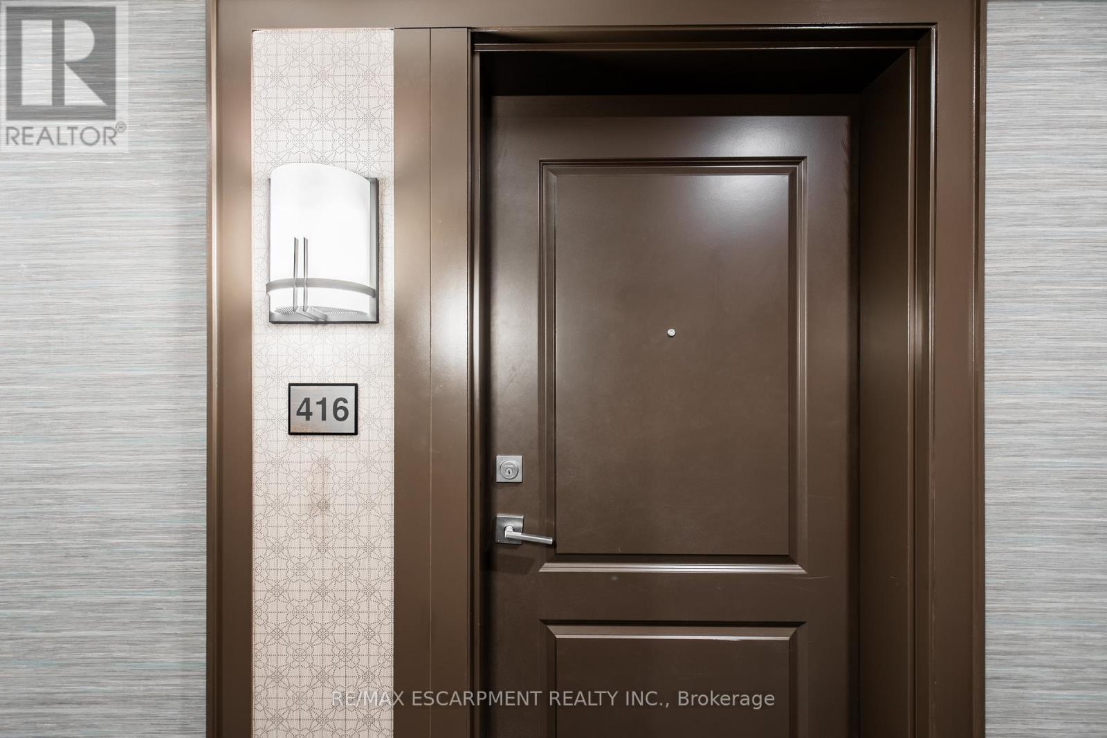 #416 450 DUNDAS STREET E - 2