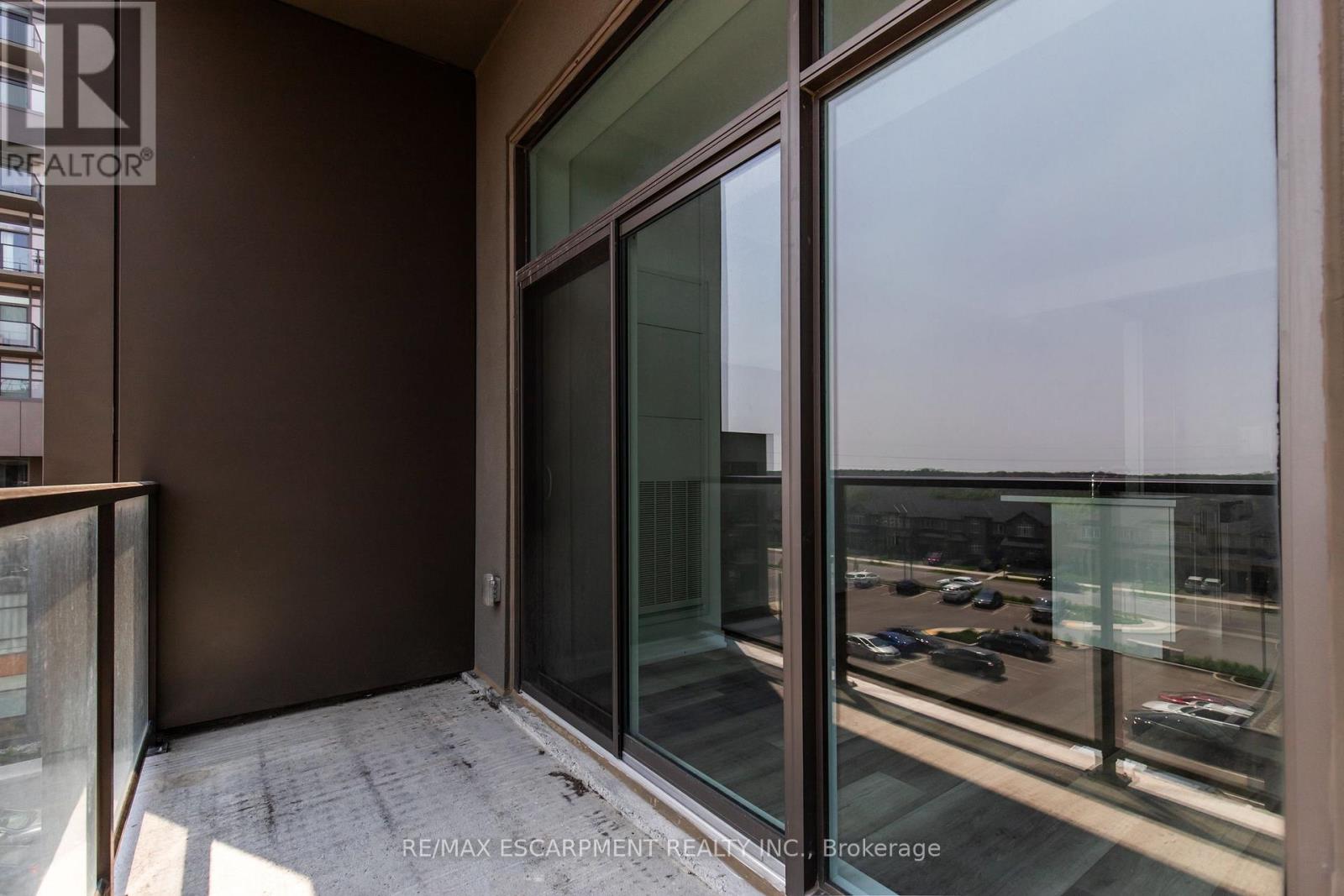 #416 450 DUNDAS STREET E - 26