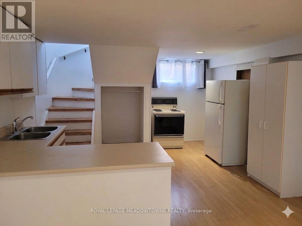 169 LONGFIELD ROAD - 35