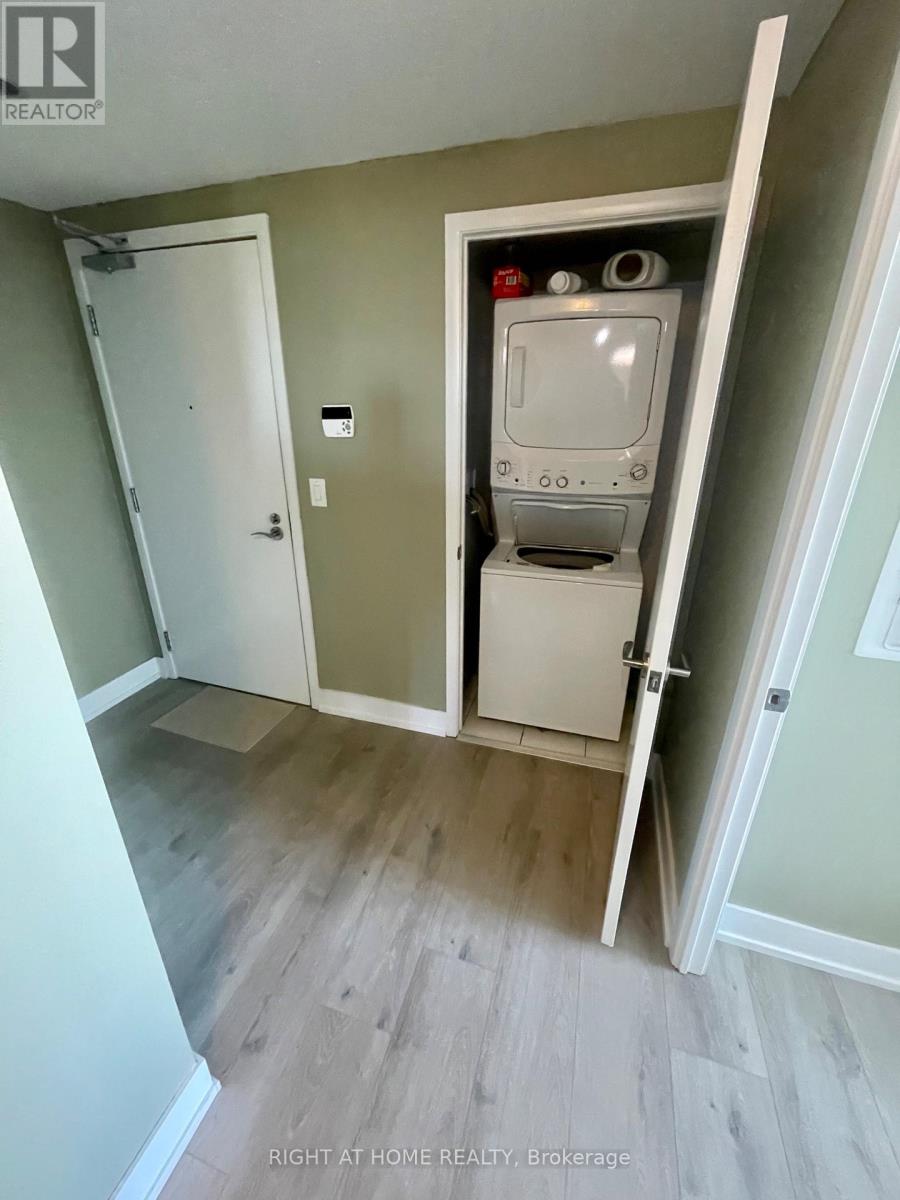 #608 3091 DUFFERIN STREET - 18