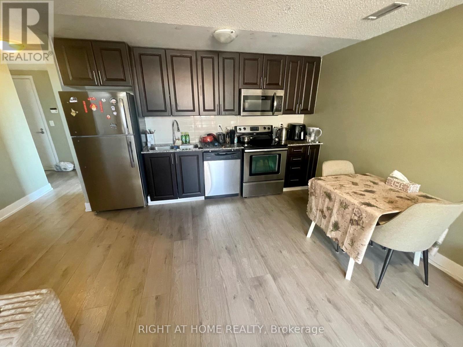 #608 3091 DUFFERIN STREET - 19