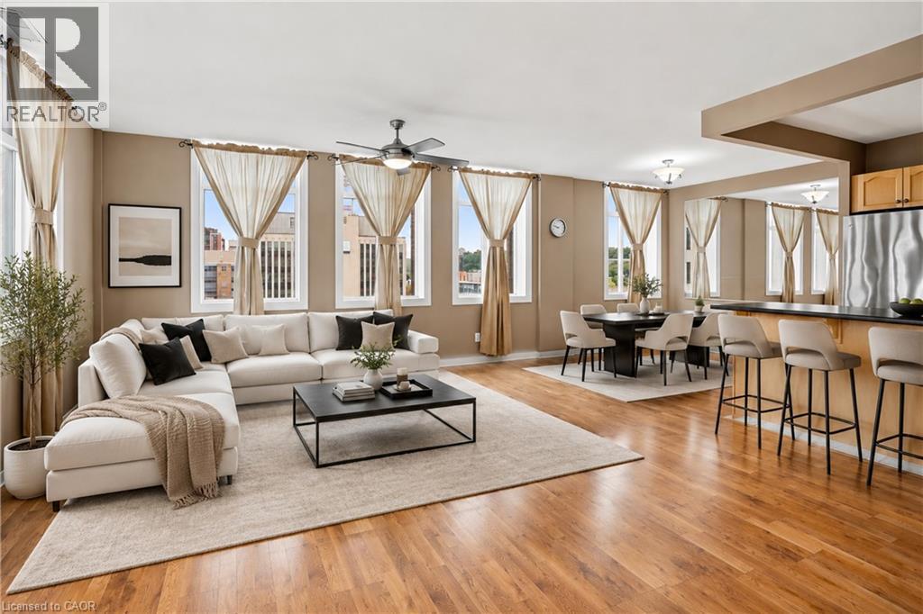 #902 36 JAMES Street S - 12