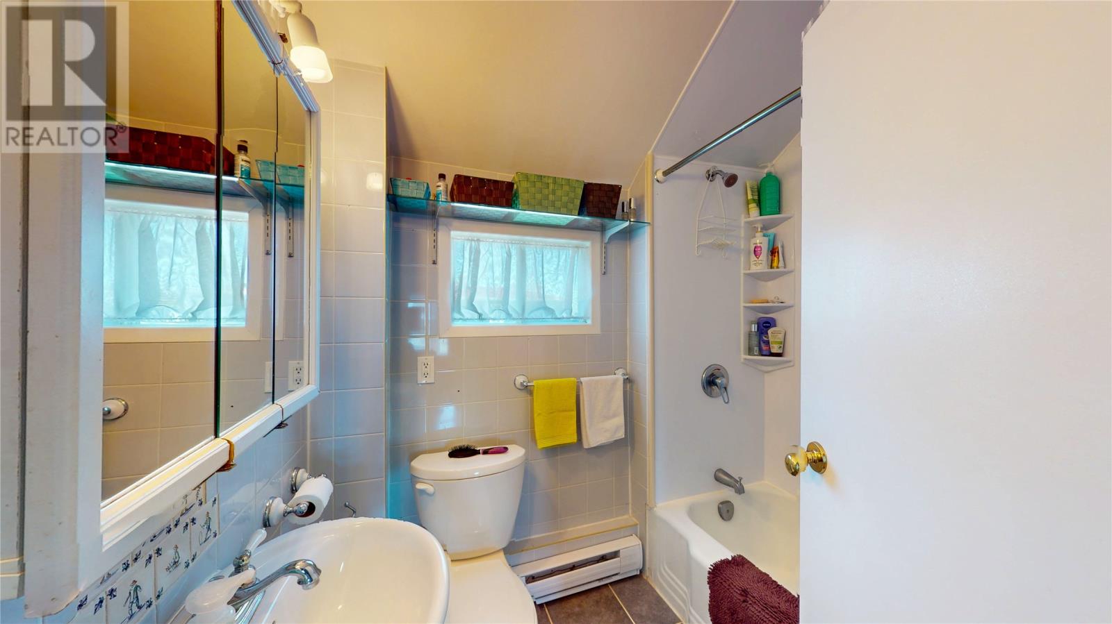 94 Merrymeeting Road - 27