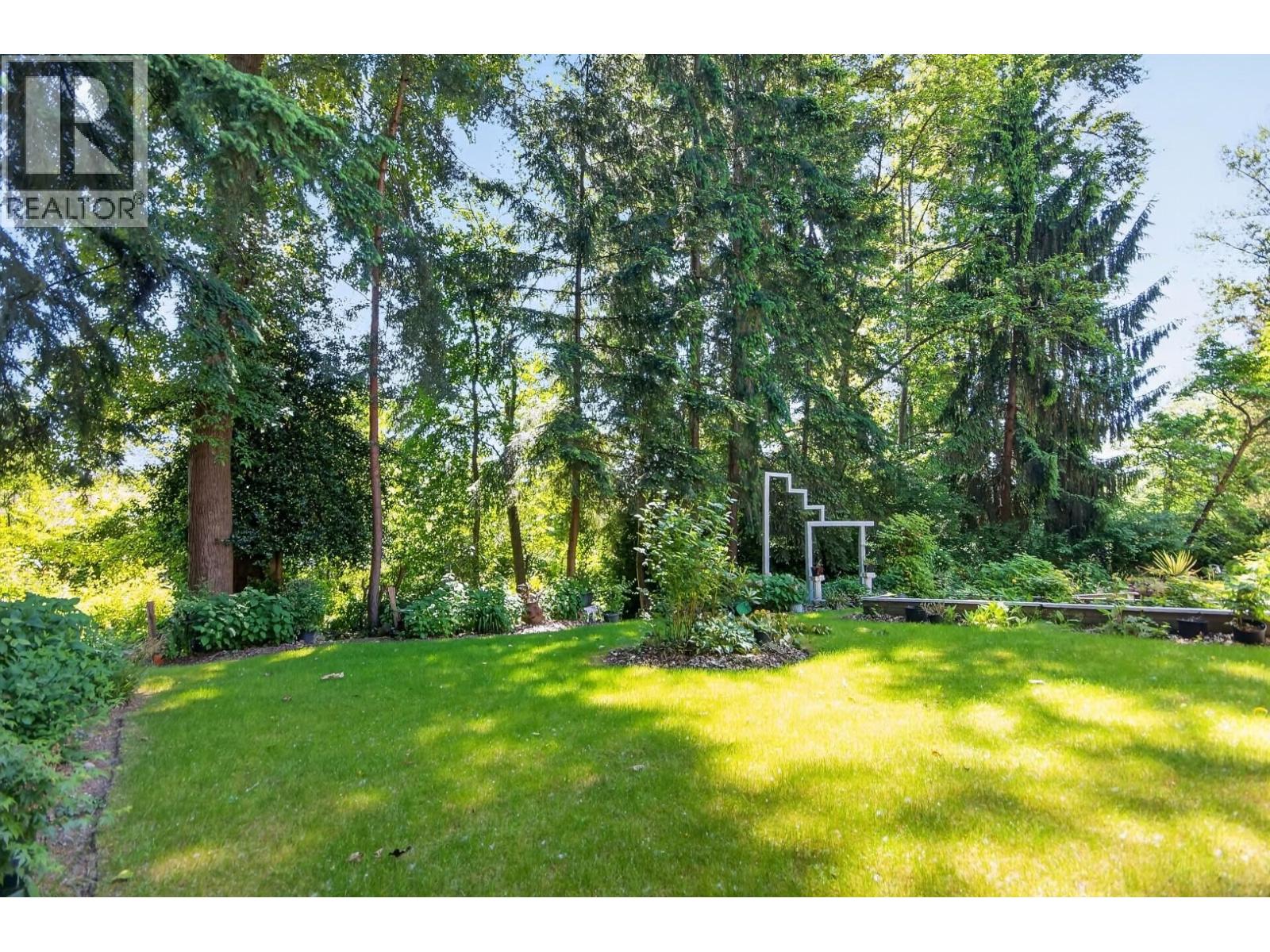 4 Bed, 4 Bath House for Rent in Burnaby – Main 7038 FIELDING COURT, Burnaby – MLS# R3131544 - Image 5