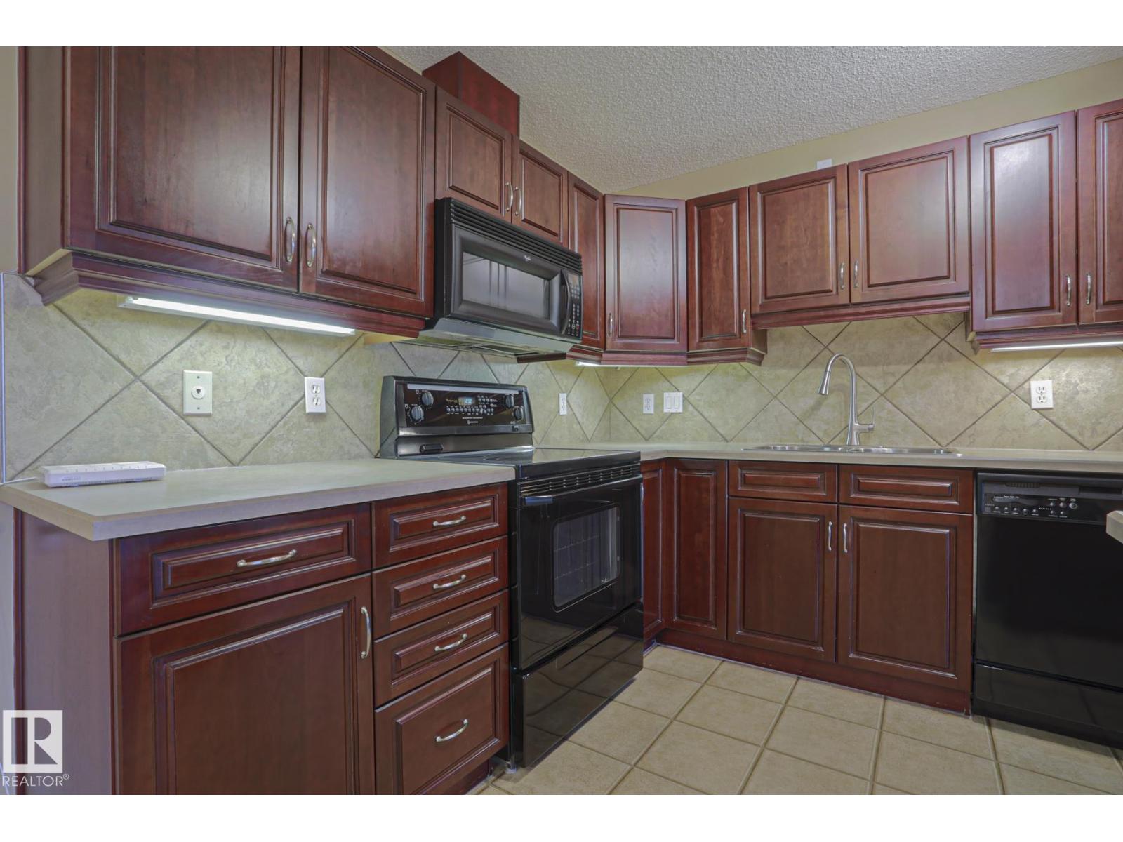#216 279 SUDER GREENS DR NW - photo 4