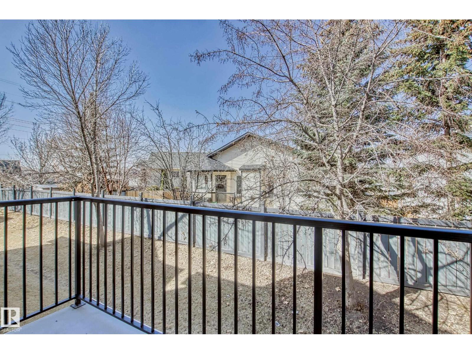 #49 8403 164 AV NW - 20