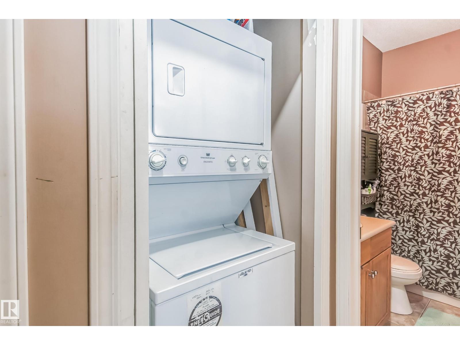 #49 8403 164 AV NW - 34