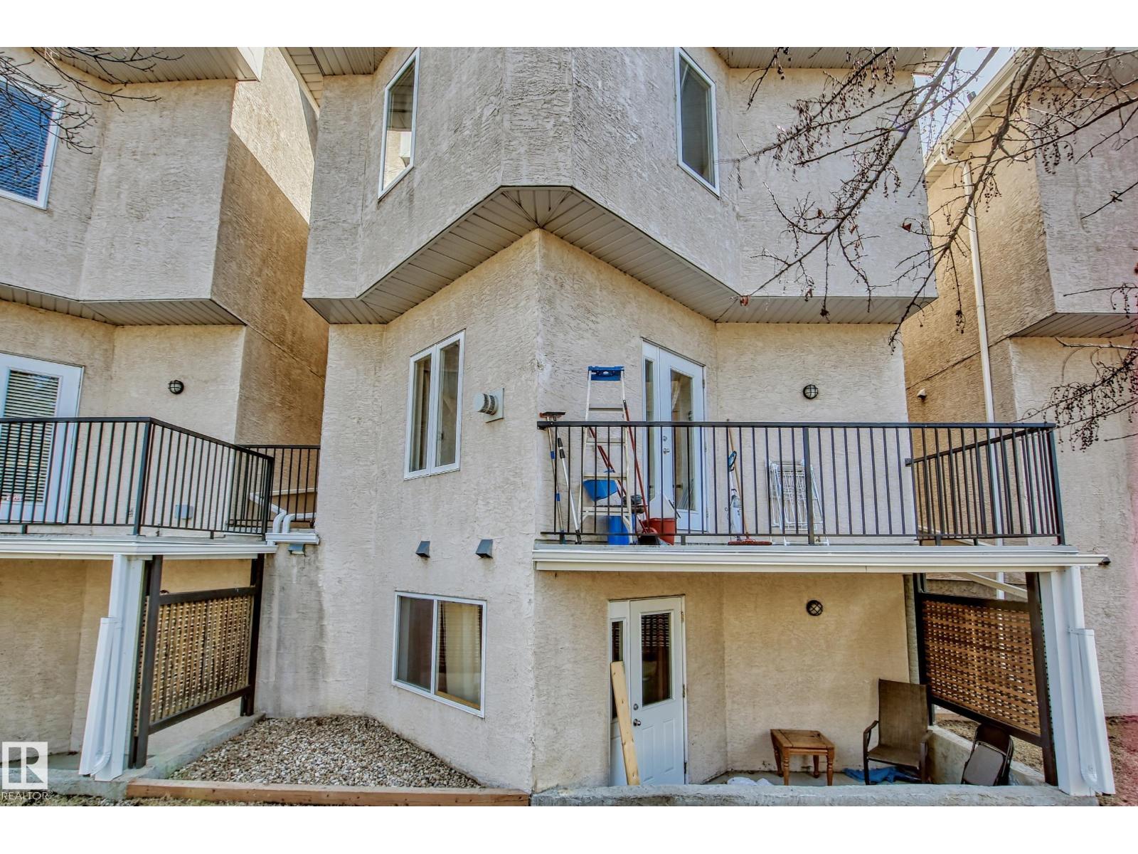 #49 8403 164 AV NW - 46