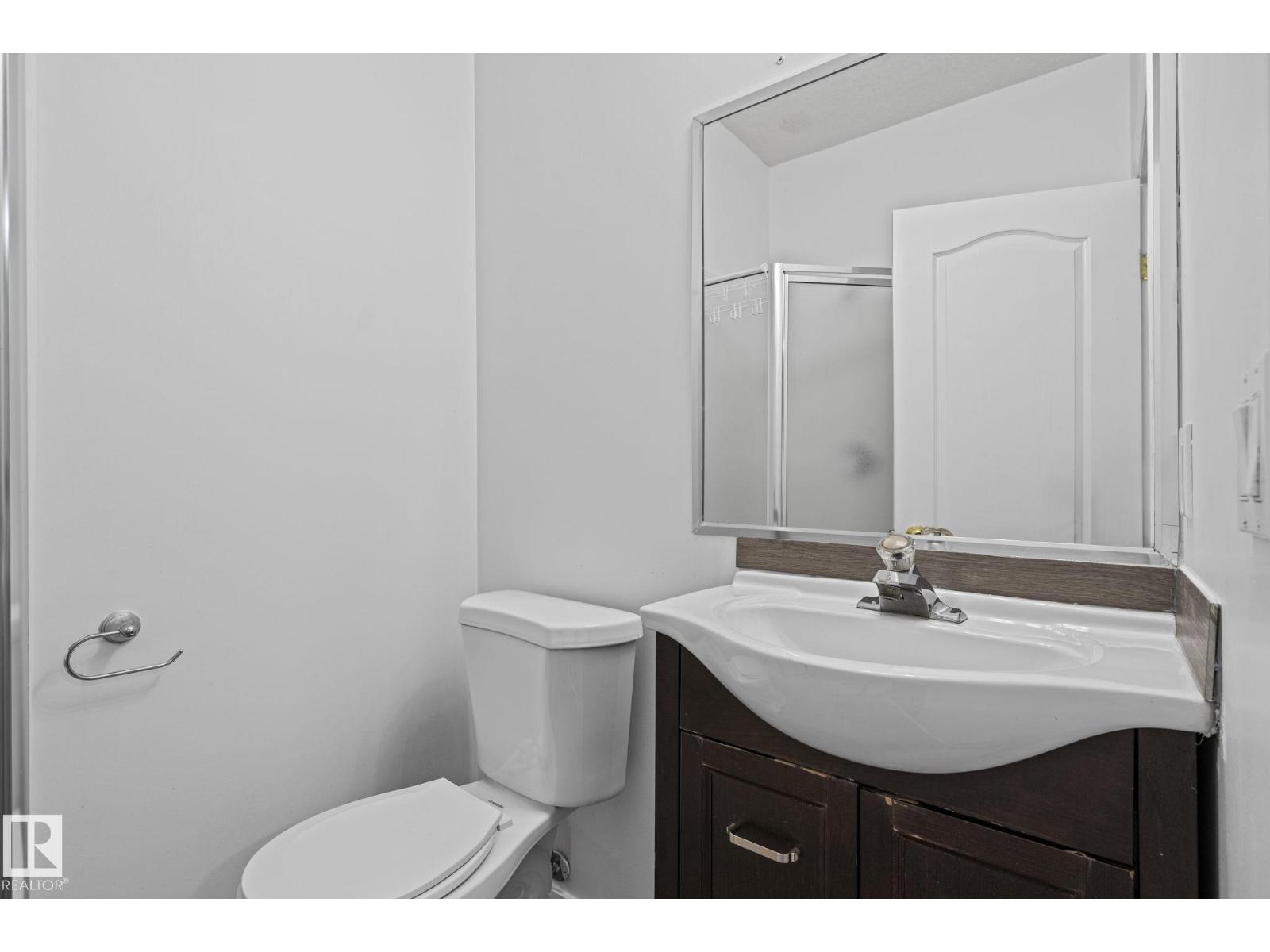 6715 165 AV NW - 46