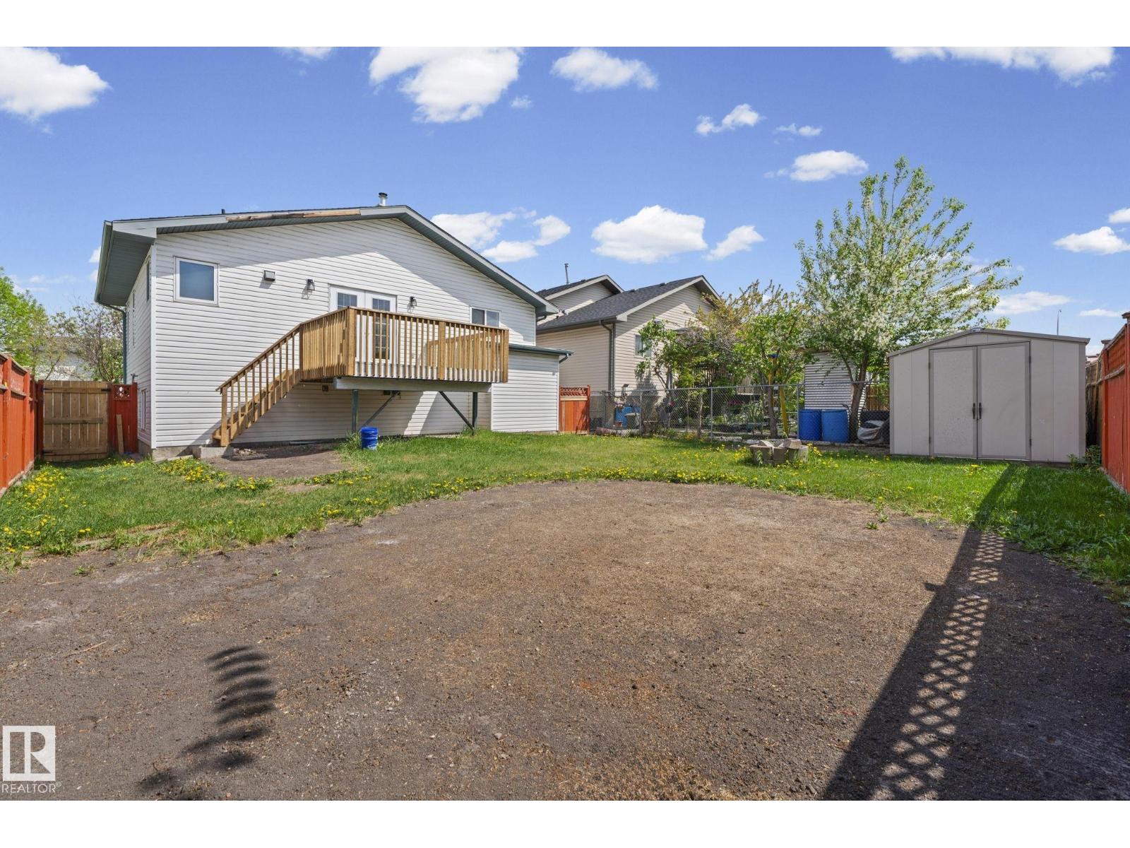 6715 165 AV NW - 50