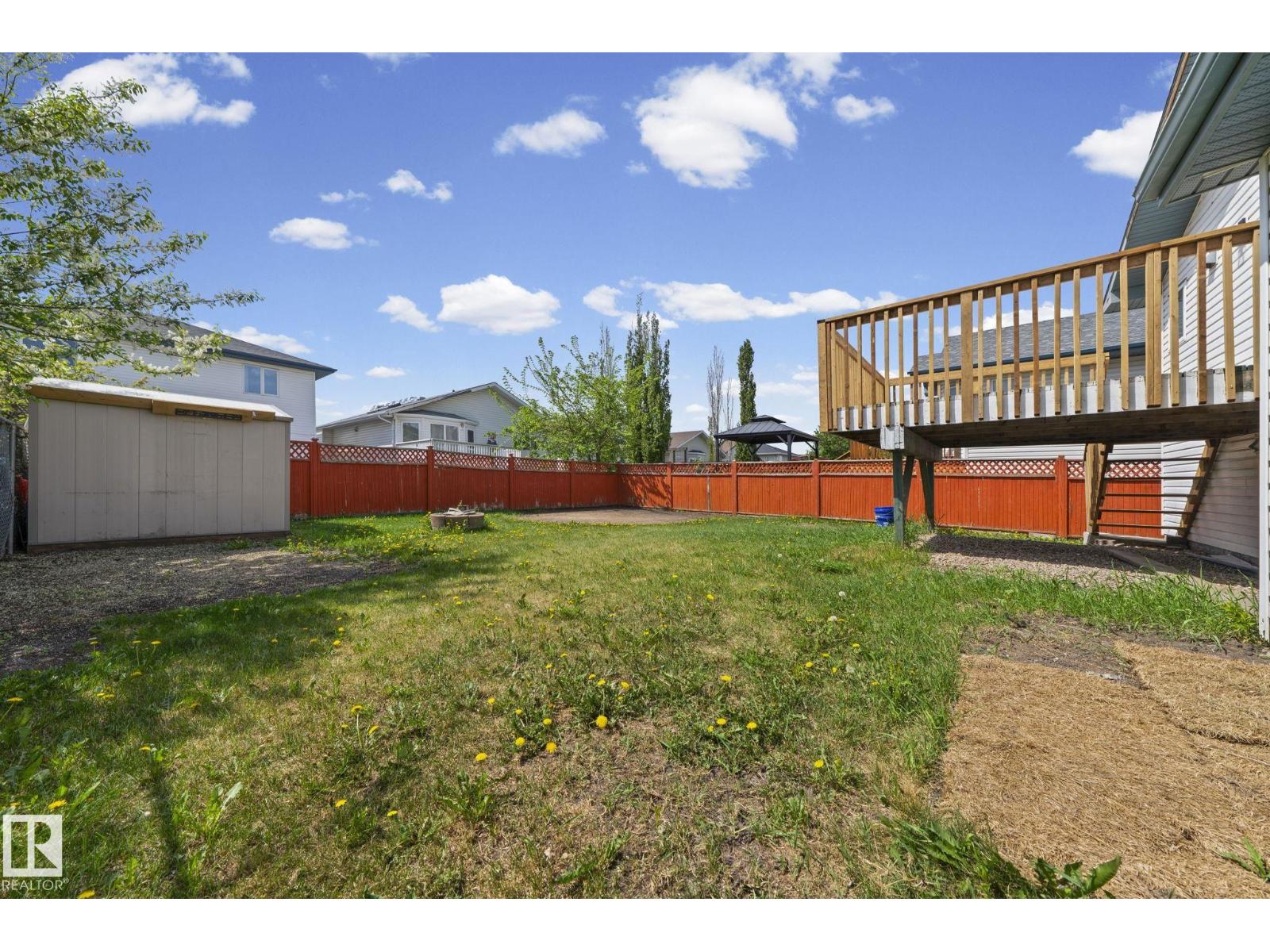 6715 165 AV NW - 52