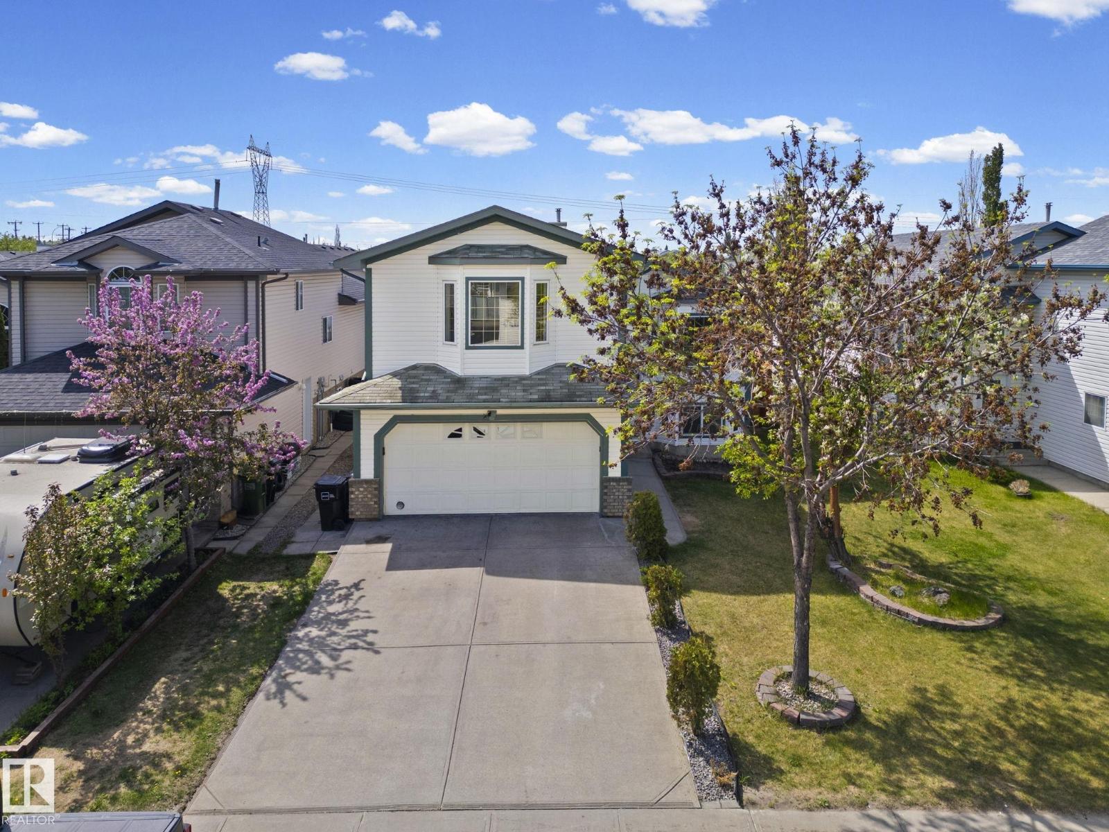 6715 165 AV NW - 55