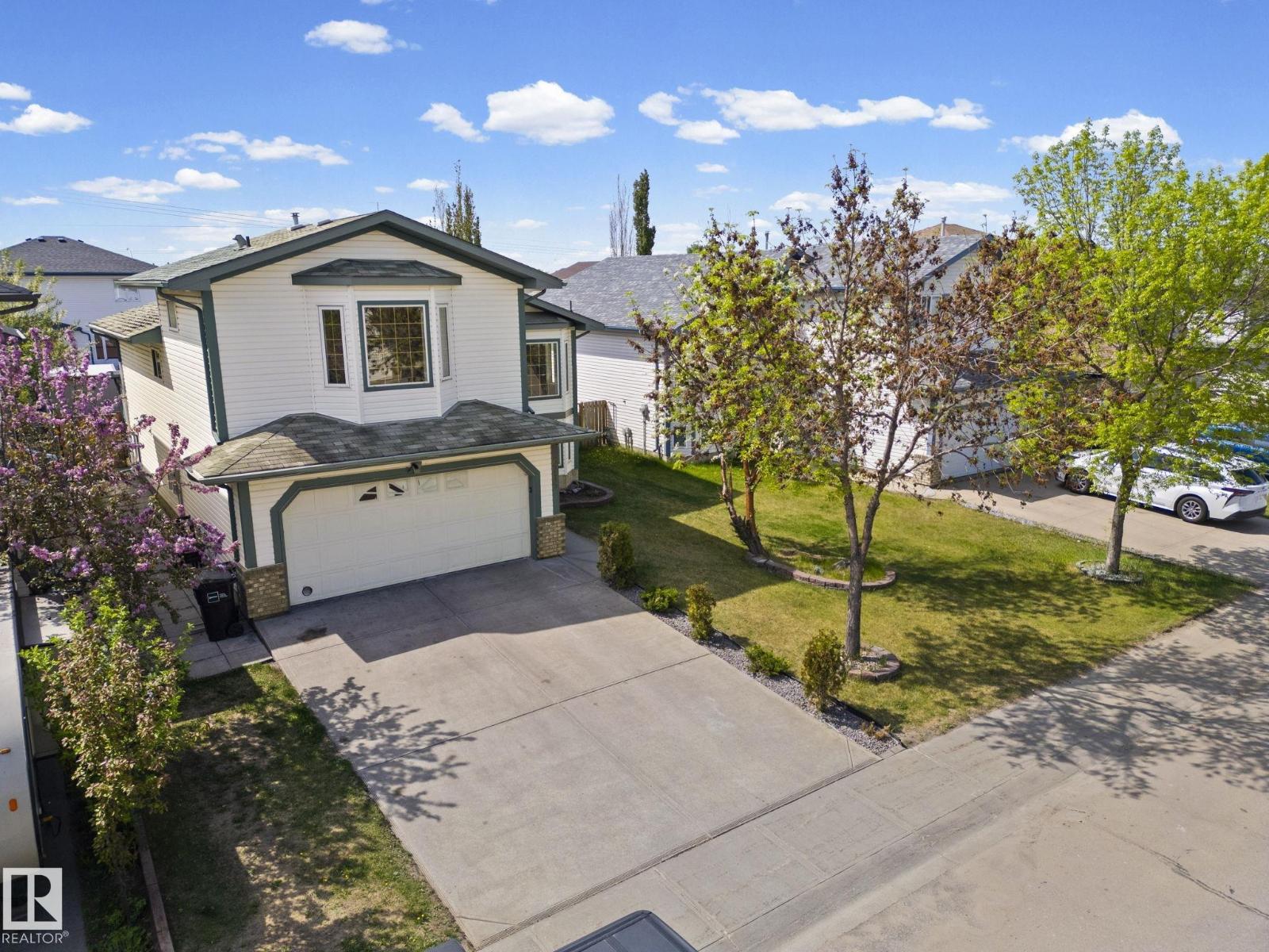 6715 165 AV NW - 56