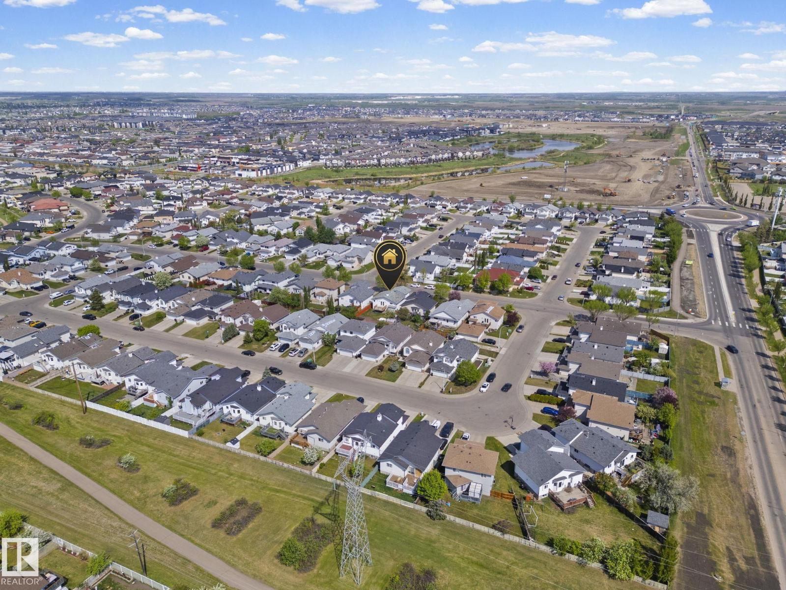 6715 165 AV NW - 60