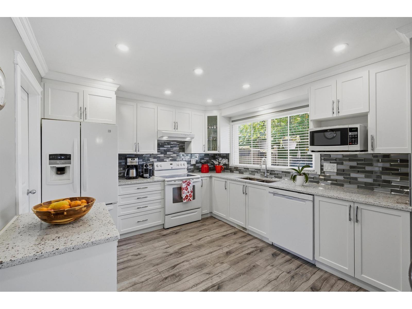 3 Bed, 3 Bath Townhouse for Sale in Surrey – 72 8888 151 STREET, Surrey – MLS# R3130462 - Image 35