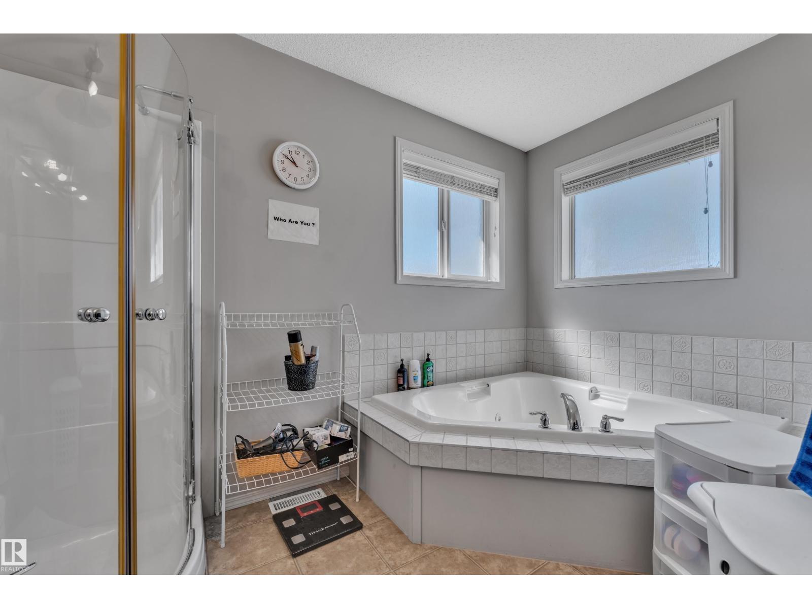 14031 136 ST NW - 22