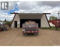 103 - 105 1st Avenue W, Climax, SK S0N0N0 Photo 20