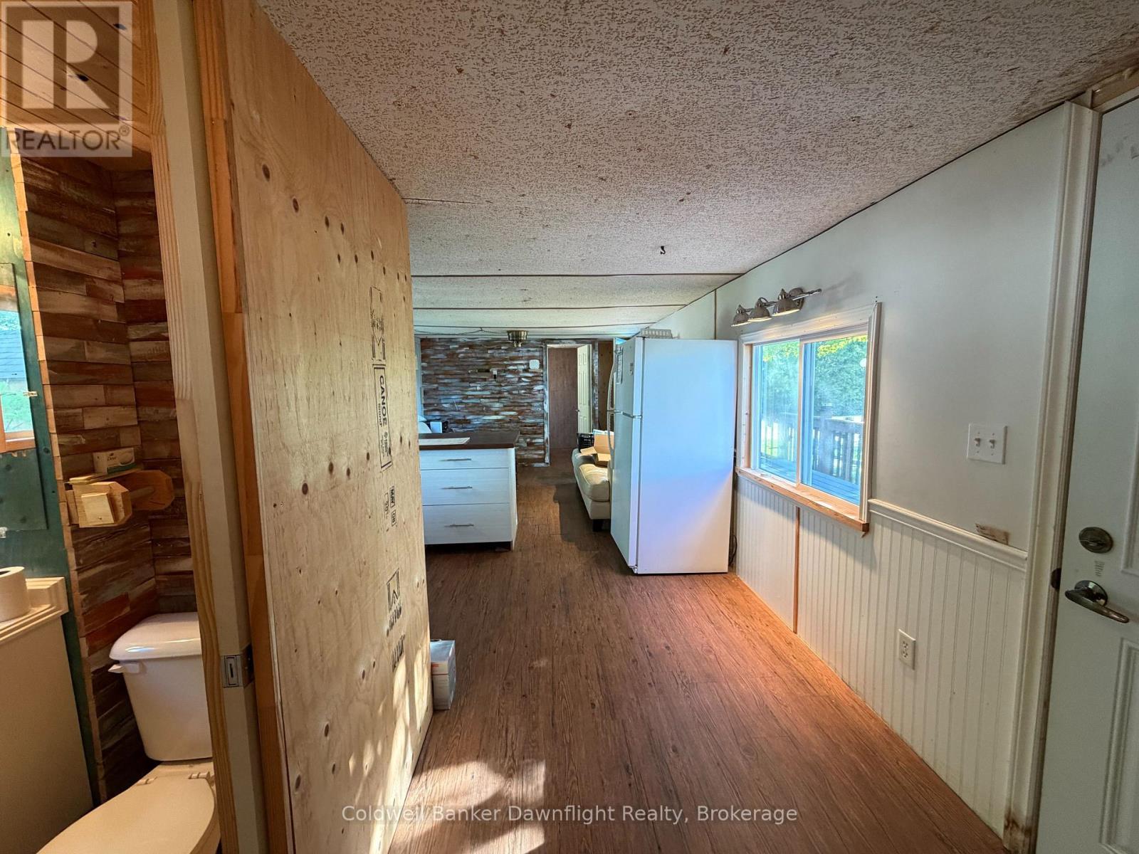 33833 HESSENLAND LANE - 12