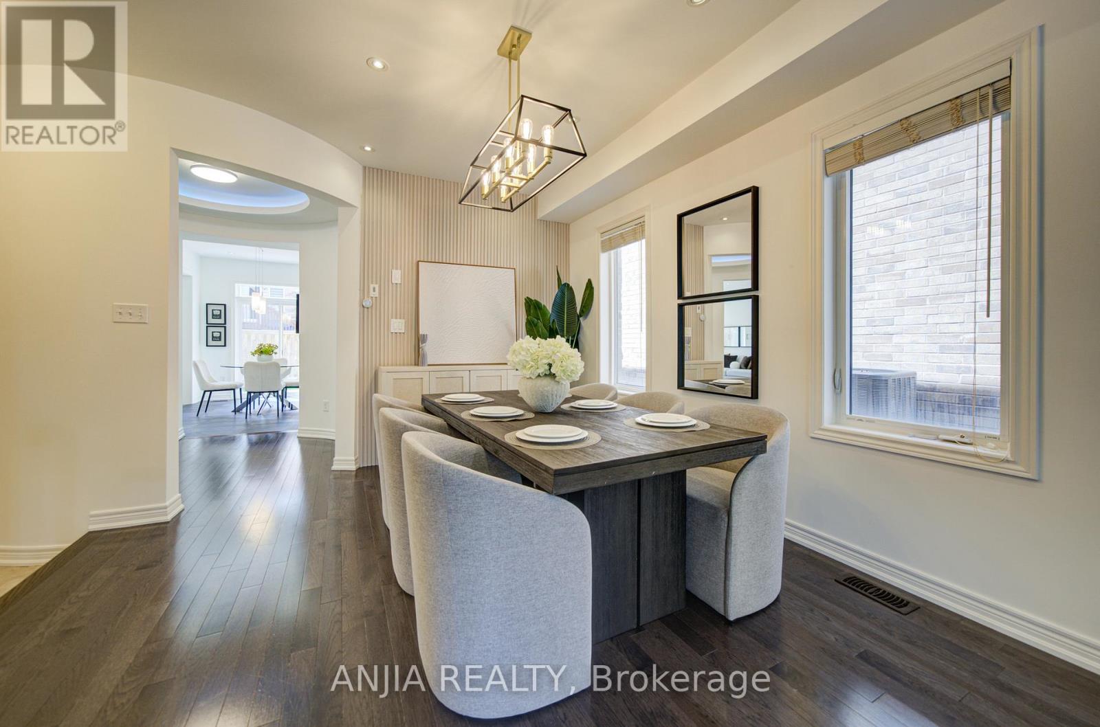 17 HOLST AVENUE - 13