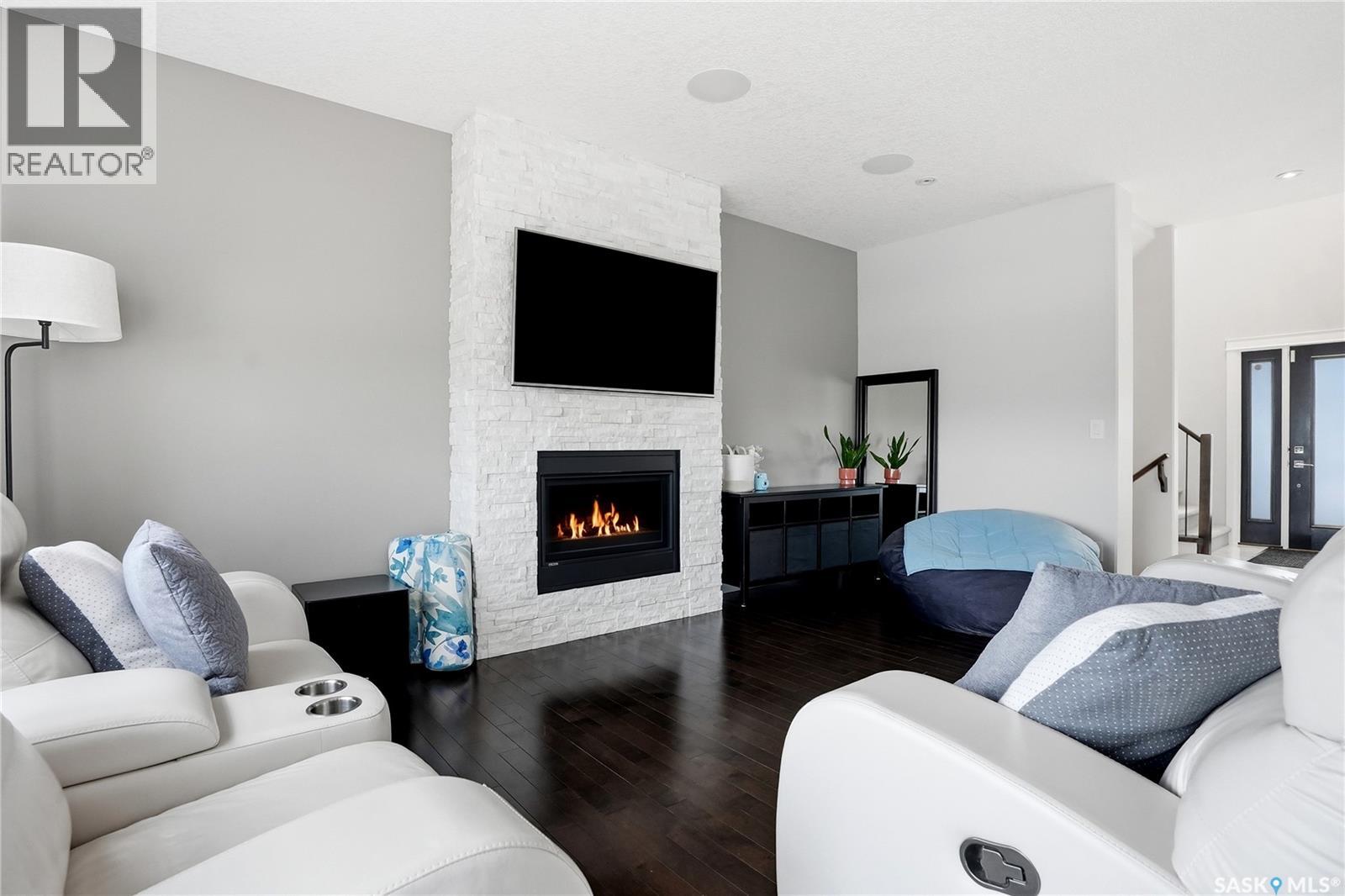 471 Flynn LANE — photo 9