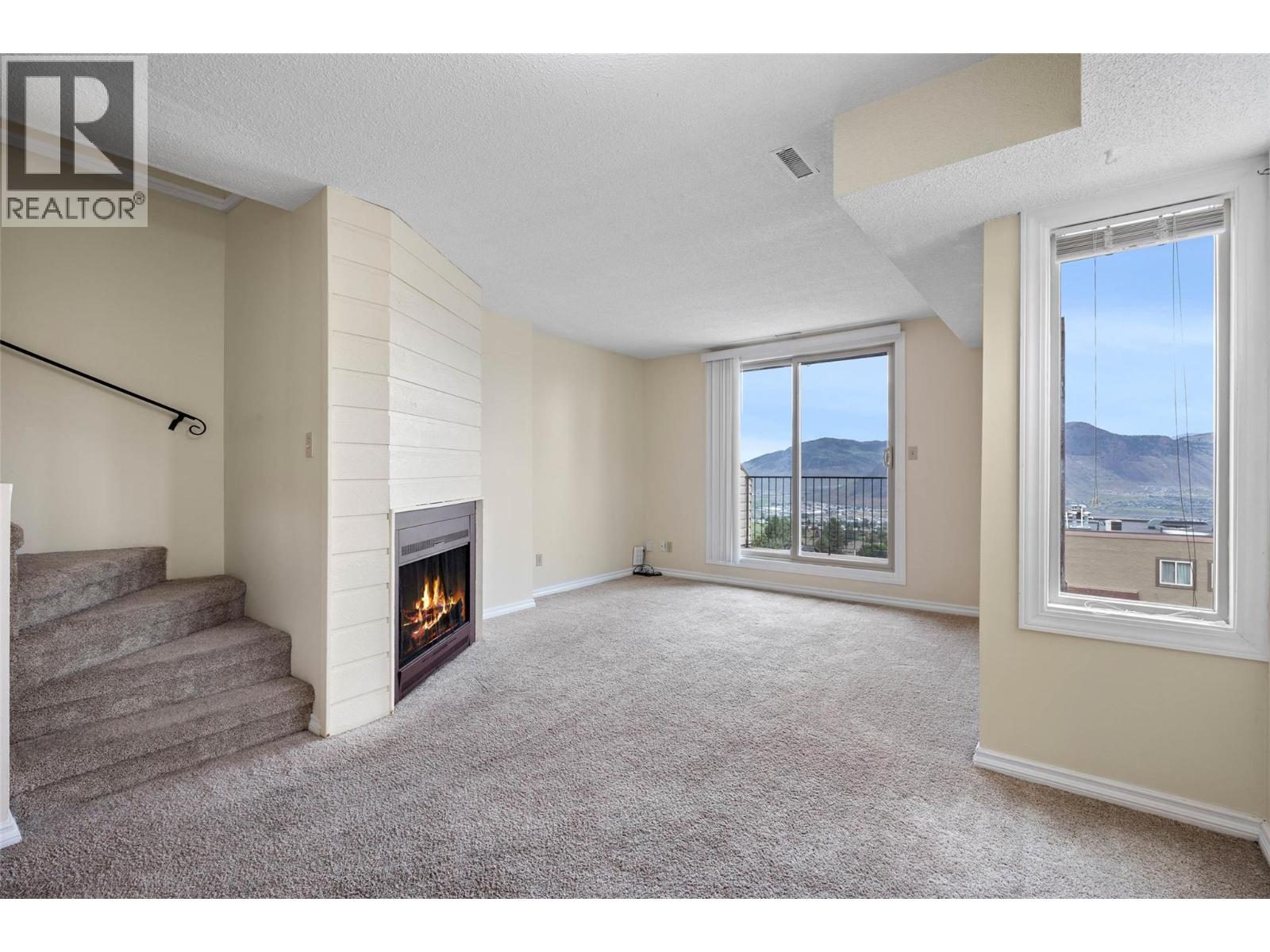 #38 1750 Summit Drive - 10