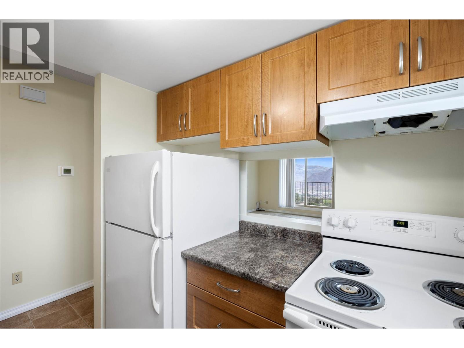 #38 1750 Summit Drive - 7