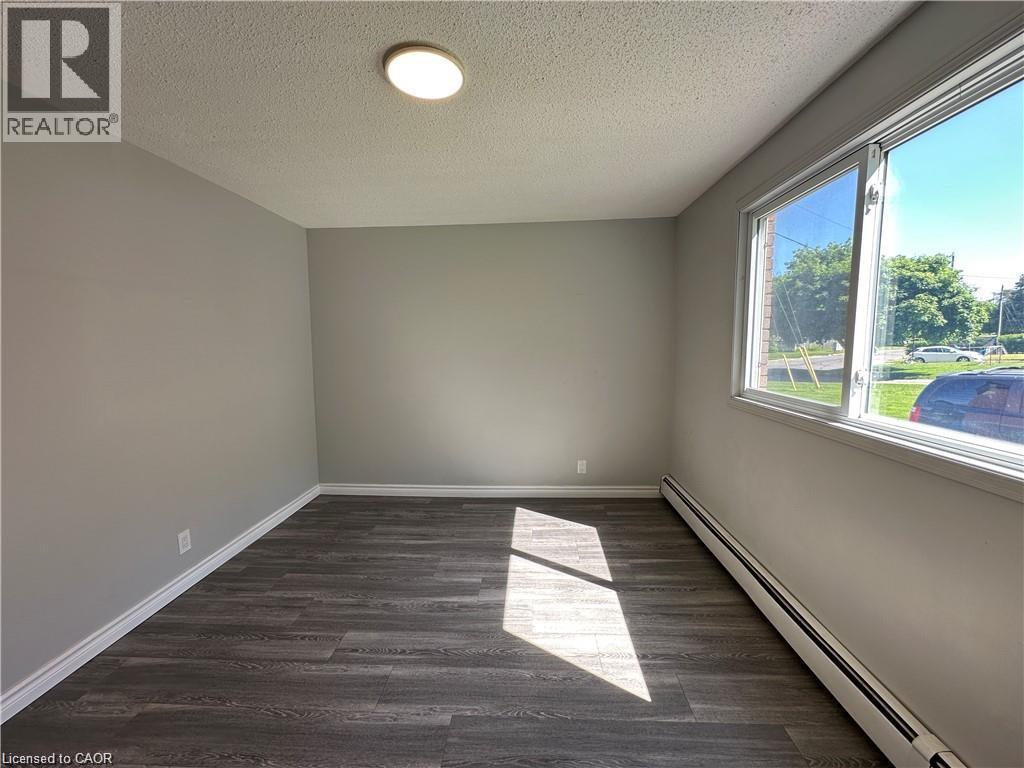 64-66 OAKWOOD Avenue - 18