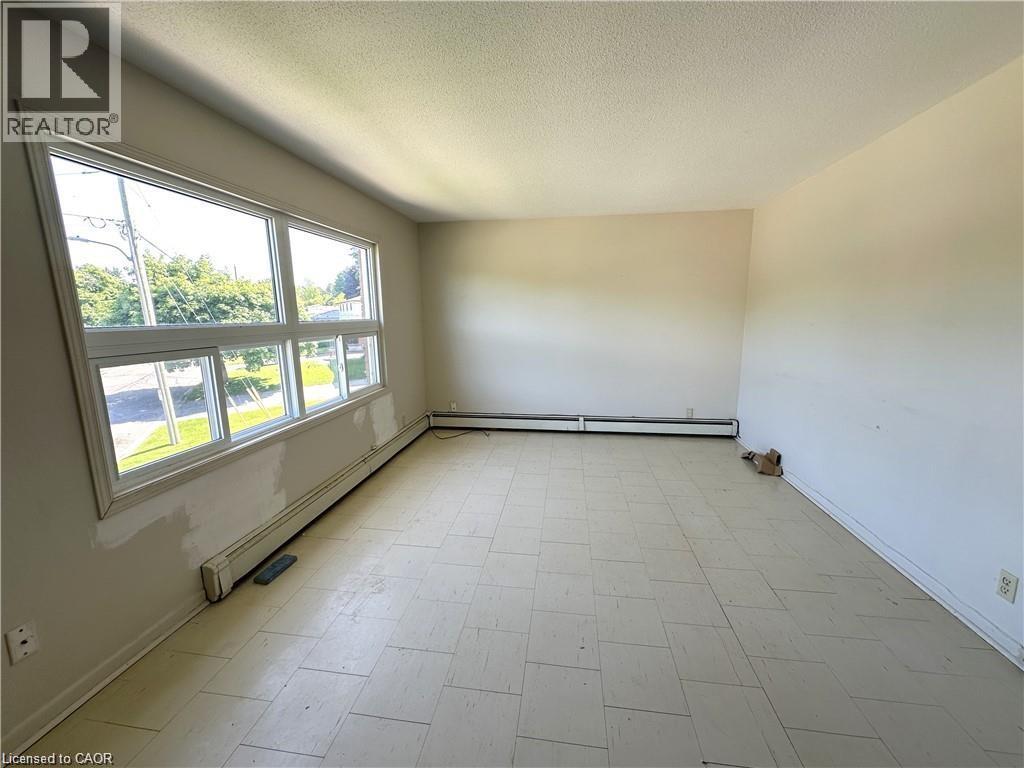 64-66 OAKWOOD Avenue - 29