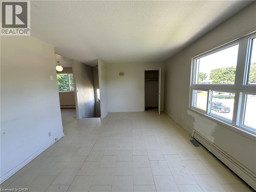 64-66 OAKWOOD Avenue - 31