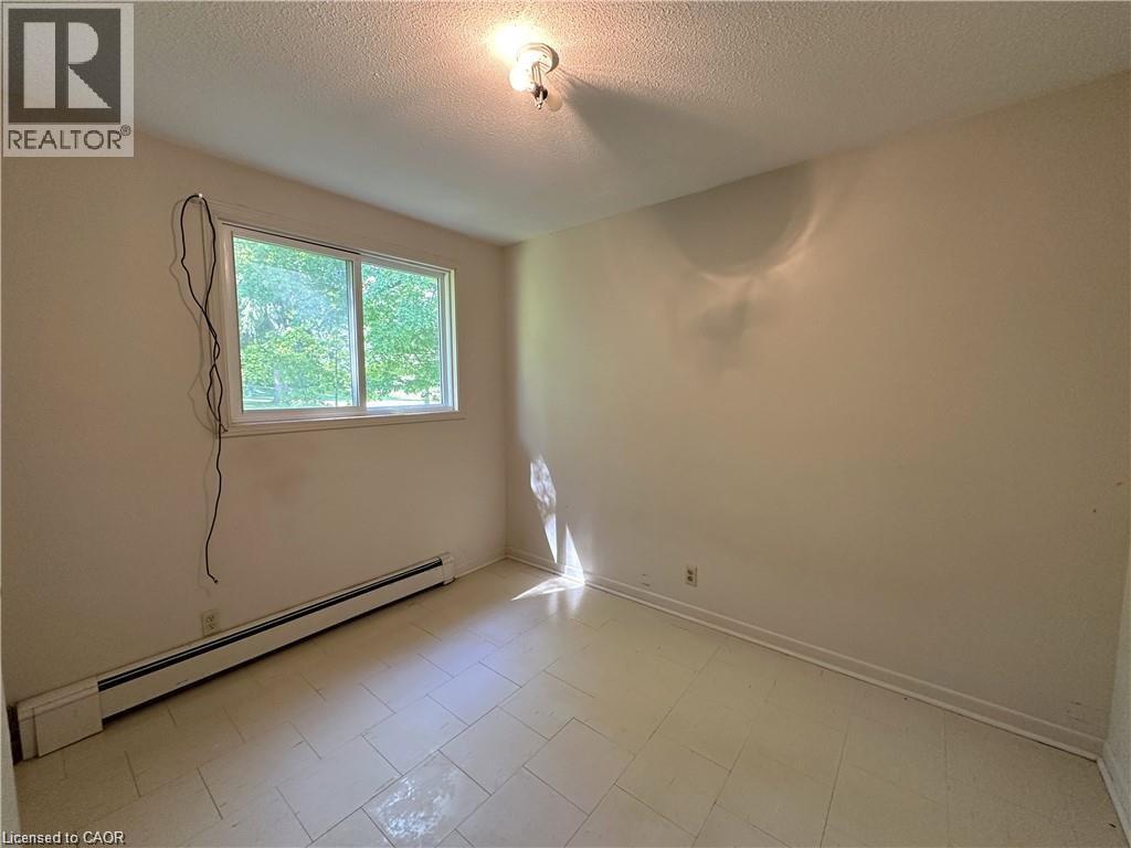 64-66 OAKWOOD Avenue - 40