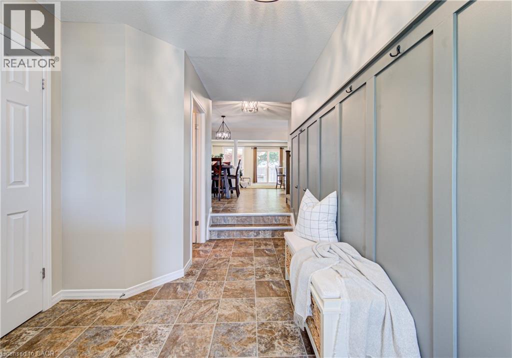 20 WALTER PERRY Place - 17