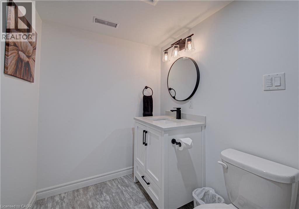 20 WALTER PERRY Place - 28